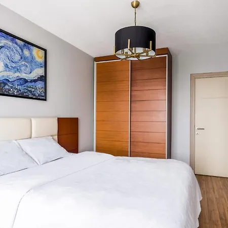 Luxury Near Finance Center In Atasehir Apartman