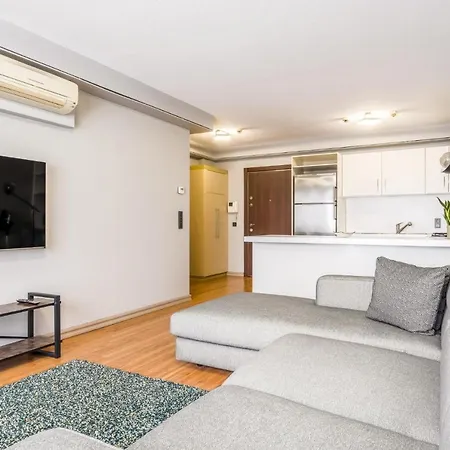 Luxury Near Finance Center In Atasehir Isztambul